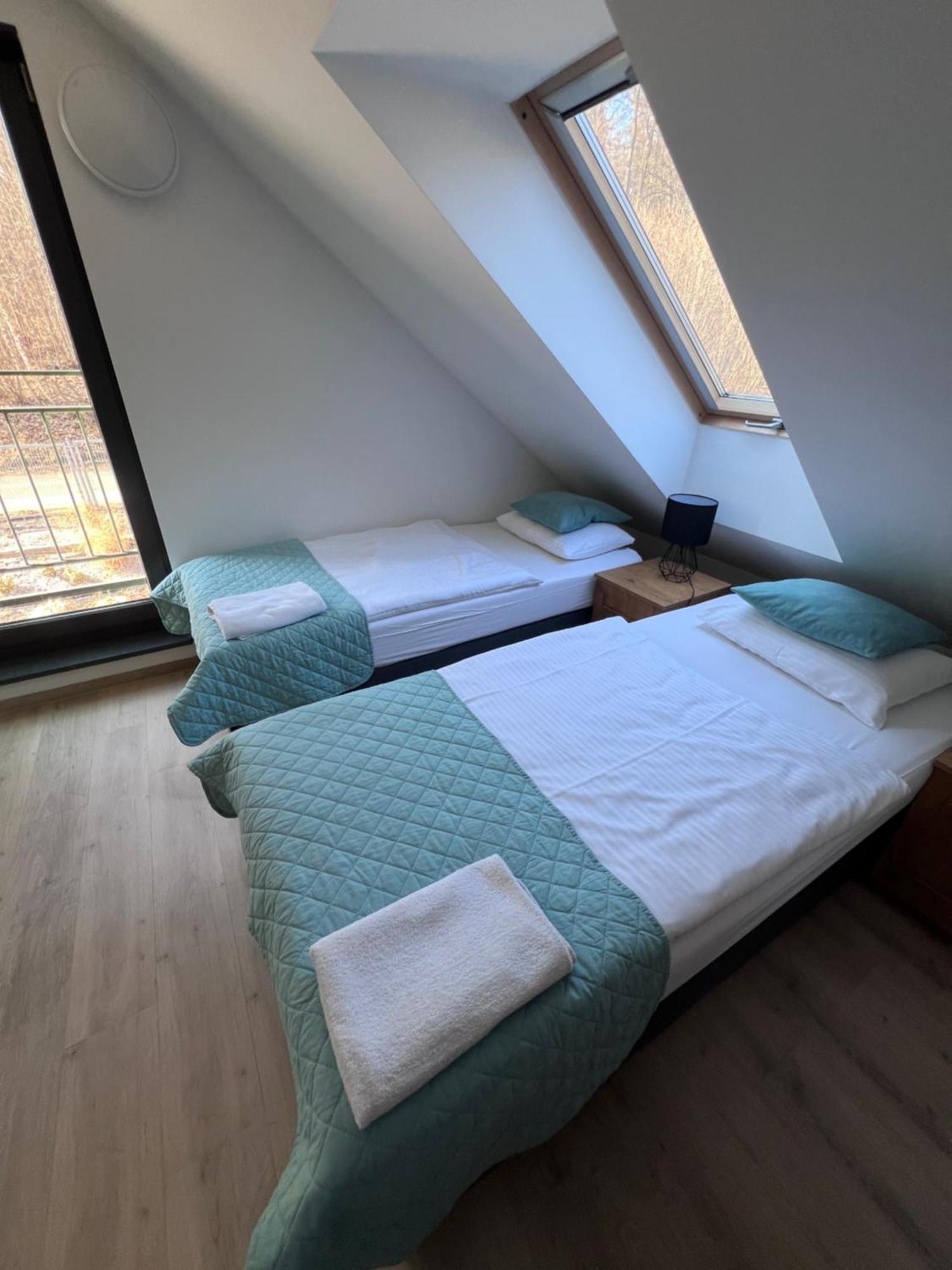 Apartamenty Divemed Еленя-Гура Экстерьер фото